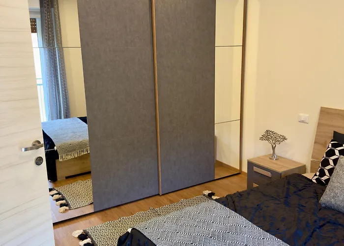 Mc 1&2 Deluxe Flat *